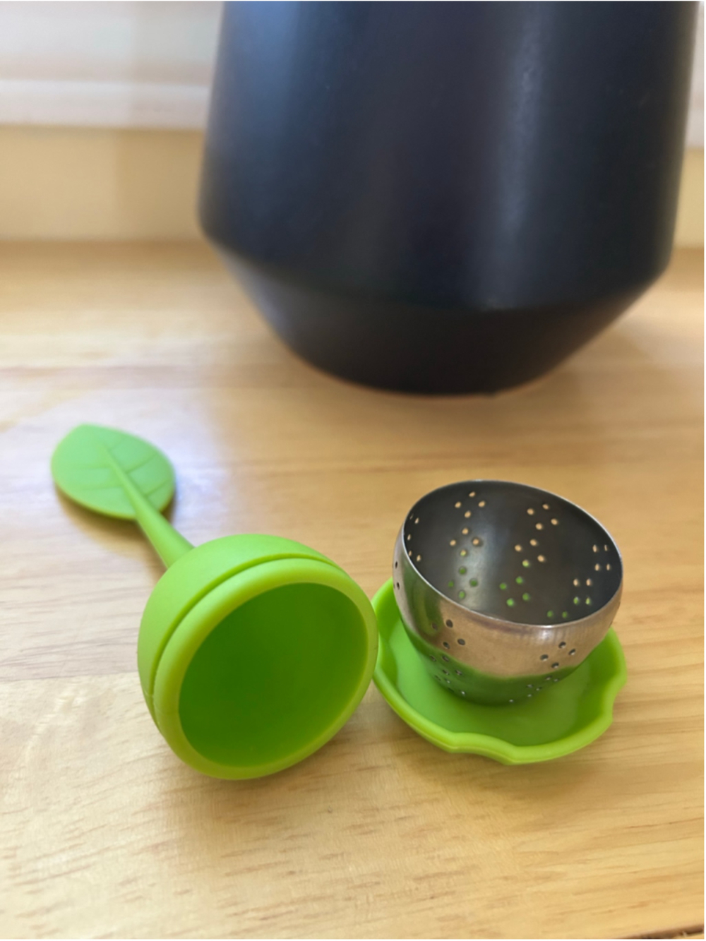 🔥4 for $25 Tea Infuser Green Silver Kitchen Accessory Leaf Design - Picture 2 of 3